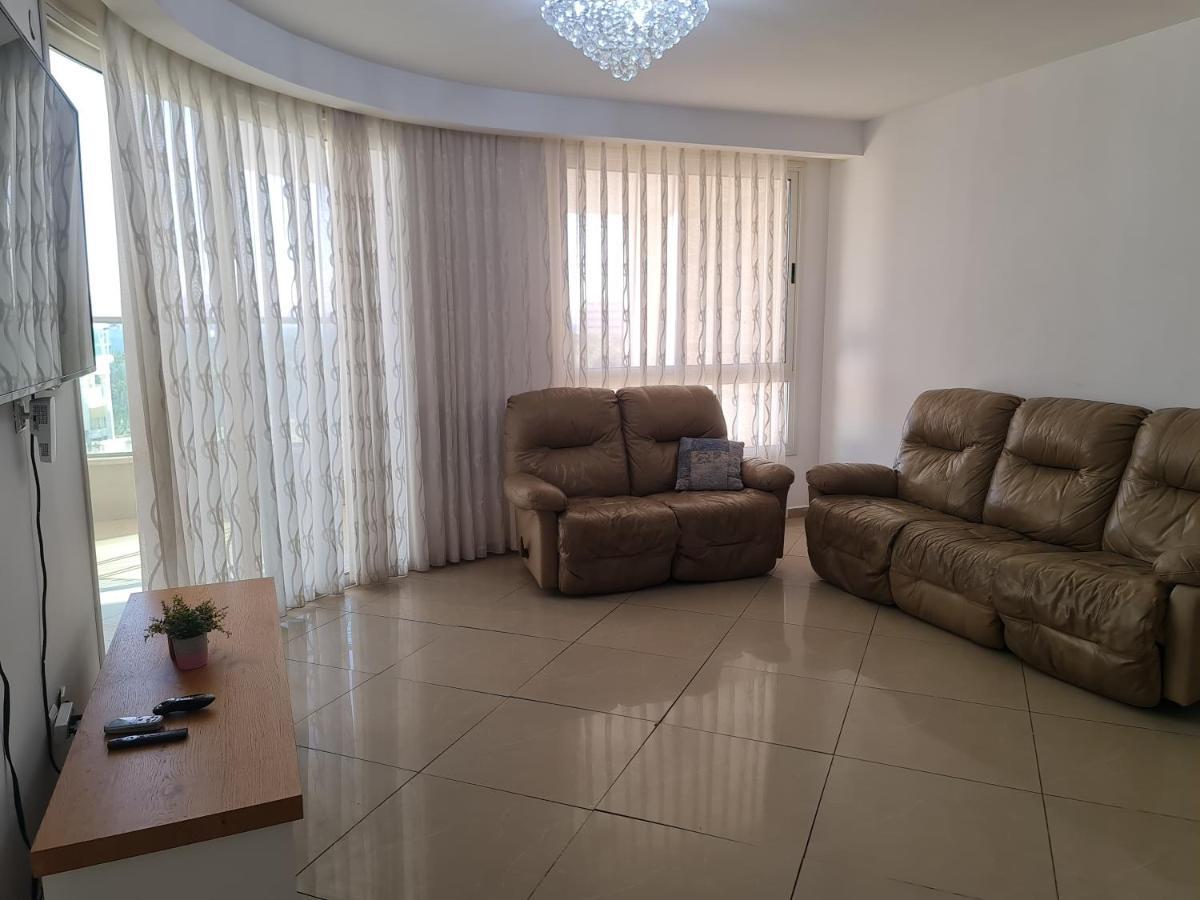 Luxury Exclusive Top Class Apartments Near The Sea With Pool Eilat Buitenkant foto
