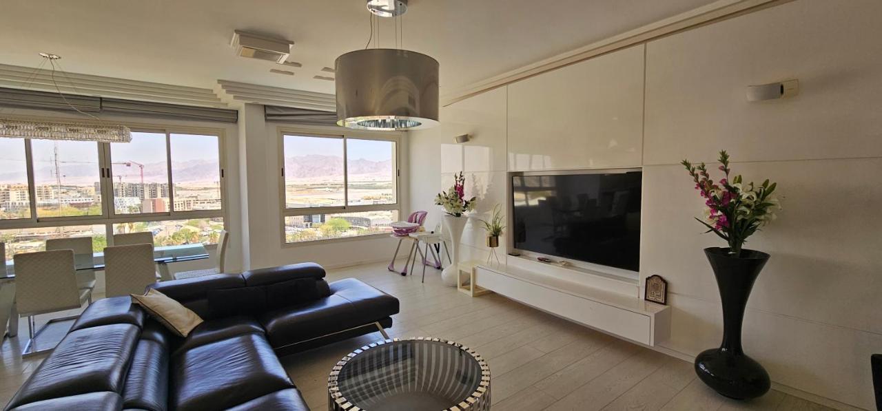 Luxury Exclusive Top Class Apartments Near The Sea With Pool Eilat Buitenkant foto